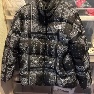 THE NORTH FACE 반다나 패턴 다운 자켓 L