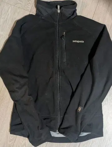 Patagonia R4 레귤레이터 자켓 플리스
