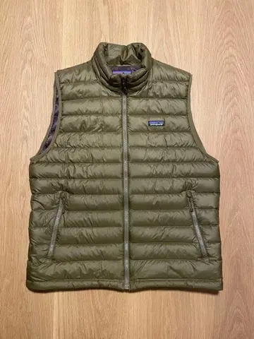 18년산 Patagonia 다운 베스트 카키 L