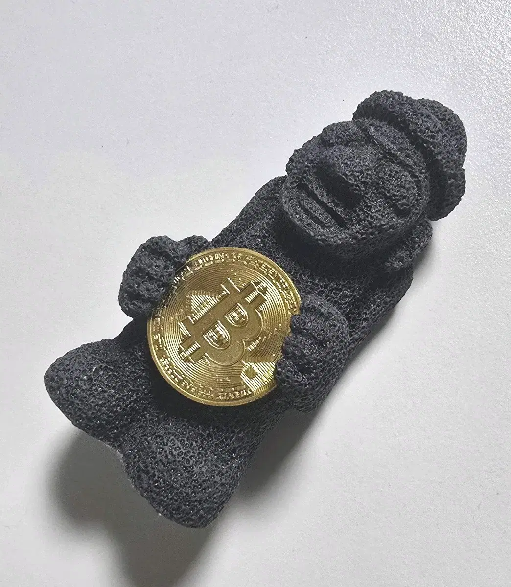 돌하르방 비트코인 피규어 | 브랜드 중고거래 플랫폼, 번개장터