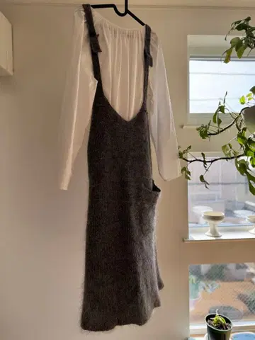 블라스블람 그레이 모헤어 오버롤 원피스