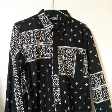 BOUNTY HUNTER 바운티 헌터 반다나 패턴 셔츠 페이즐리