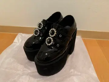 BUBBLES 비쥬 장식 블랙 플랫폼 슈즈 양산계