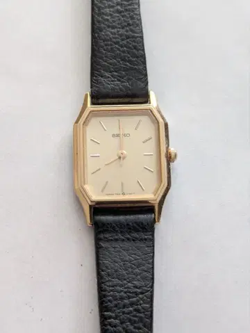 [작동품] SEIKO 세이코 쿼츠 5E31 여성용 시계 빈티지 제품