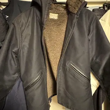 본쿠라 보아 안감 데크 크로스 후드티 40