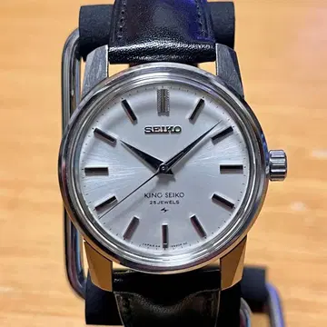 킹 세이코 세컨드 논폴리쉬 1968년제