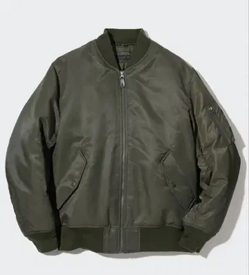 [ 가격 인하 ] [ 새상품급 ] 유니클로 MA-1