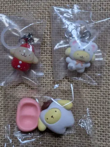 산리오 캐릭터즈 폼폼푸딩 3점 묶음 판매 가챠