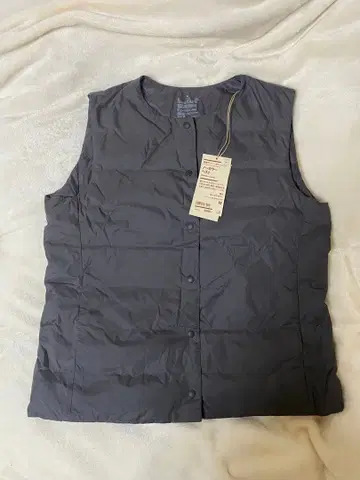 무인양품 노카라 다운 베스트 M 사이즈 다크 브라운