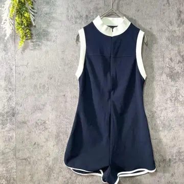 자라 올인원 슬리브리스 숏 기장 카라 부착 모드 S