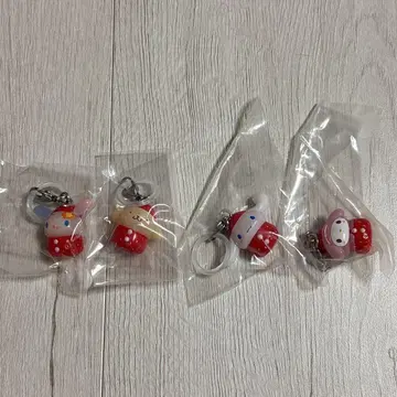 산리오 딸기 메지루시 액세서리 4종 세트 미개봉 새상품