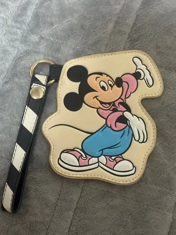 미키마우스 디즈니 스토어 25주년 기념 패스 케이스