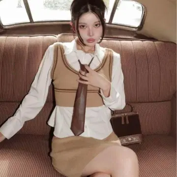 Darich 가죽 타이 니트 셋업