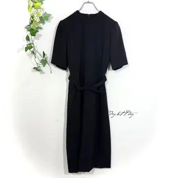 새상품급 모크넥 반팔 무릎 기장 원피스 허리 벨트 포함 포멀