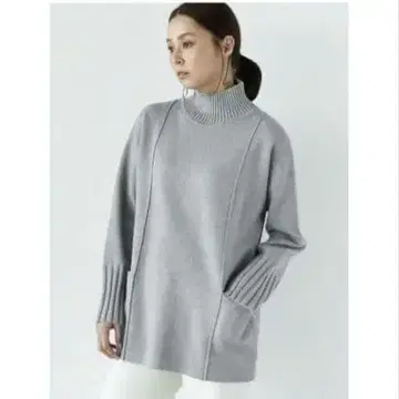 새상품 스콧 클럽 하이넥 사이드 포켓 니트