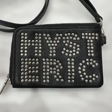 HYSTERIC GLAMOUR 스터드 코인 케이스 블랙