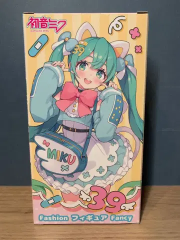 [ 새상품 미개봉 ] 하츠네 미쿠 39 Fashion 피규어 TAITO