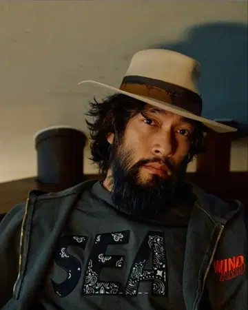 반다나 패치워크 SEA 반팔 티셔츠