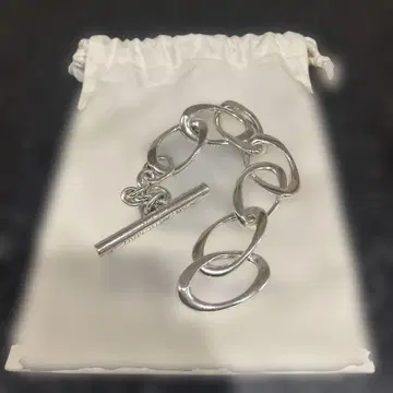 판타스틱 맨 브레이슬릿 700