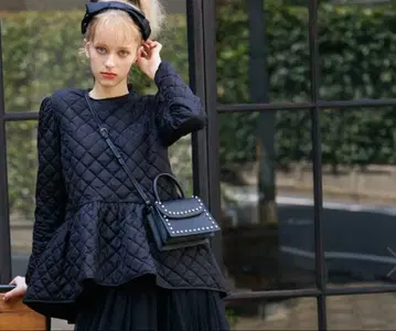 트루 바이 마리코 오이카와 Petipa 퀼팅 상의