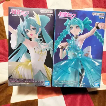 하츠네 미쿠 2체 세트 백조의 호수 EmeraldGem EVOLVE