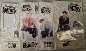 SEVENTEEN HOLIDAY 아크릴 스탠드 4개 세트