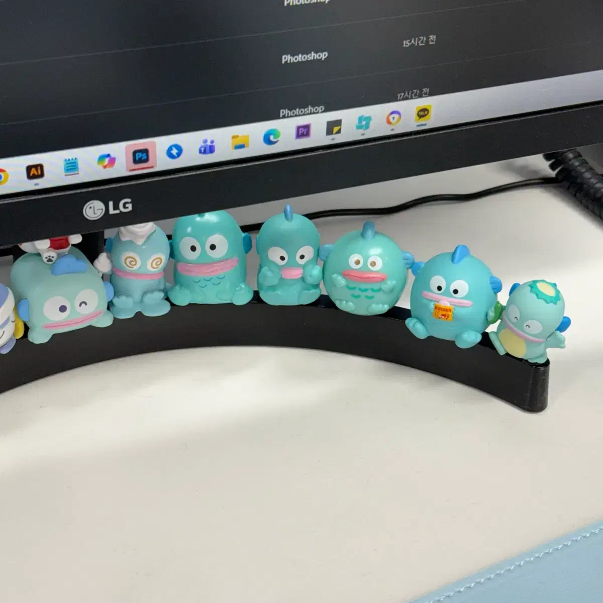 Sanrio Cookie Gacha Hangyodong Sealed 2 in Bulk #산리오,#산리오쿠키가챠,#한교동,#한교동가챠  on Bunjang Global Site.