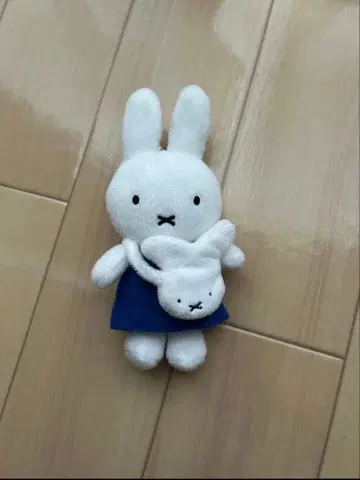 미피 65주년 마스코트 키체인