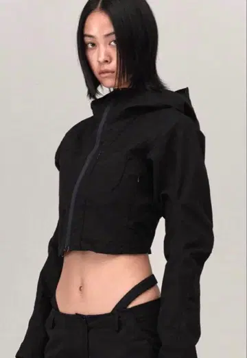 HYEIN SEO FW23 워시드 크롭 자켓