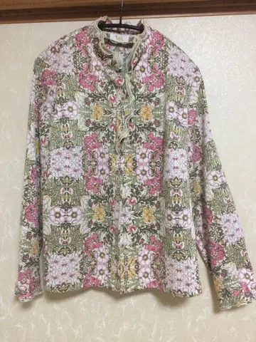 도쿄 블라우스 소와르 꽃무늬 프릴 빈티지 구제 의류 레트로 양풍 ZARA