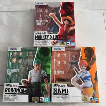 원피스 S.H.Figuarts 루피 조로 나미 피규어