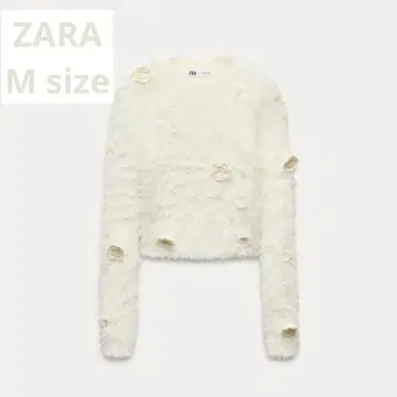 ZARA 화이트 퍼 니트 M 사이즈
