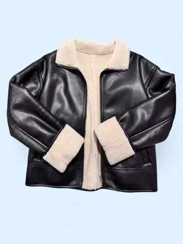 OPAQUE CLIP 블랙 무스탕 코트