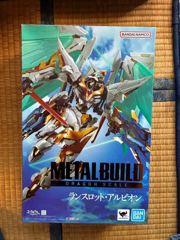 METALBUILD DRAGON SCALE 랜슬롯 알비온
