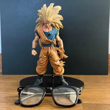 드래곤볼 손오공, 가면라이더, 울트라 세븐 특대형 묶음 판매!