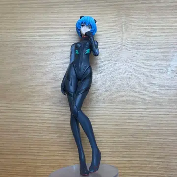 블랙 수트 아야나미 레이