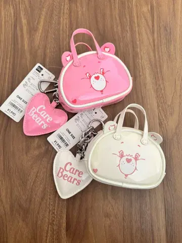 케어베어 GU 키링 파우치 화이트와 핑크