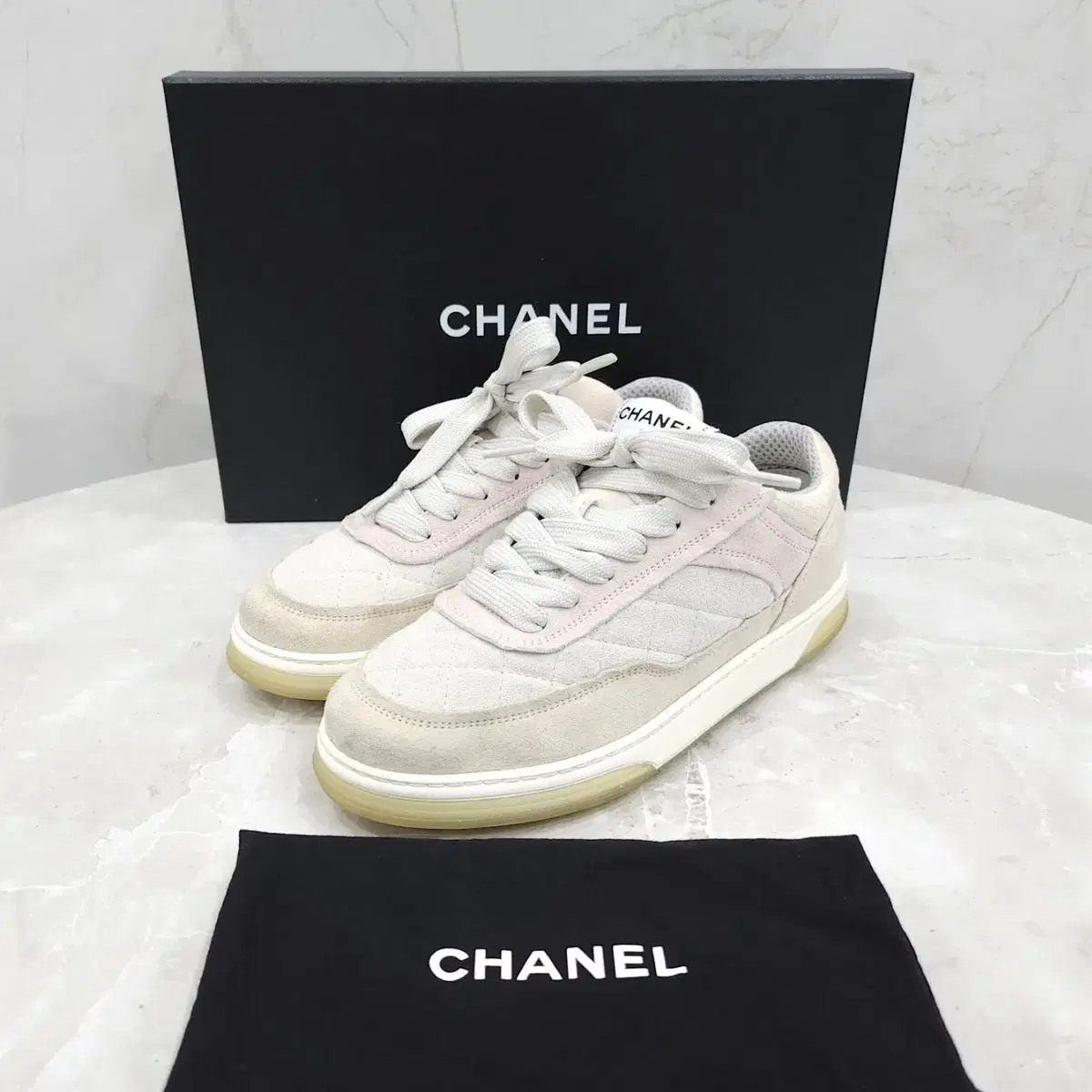 36.5 / Chanel Suede Quilting Sneakers | Bunjang Global