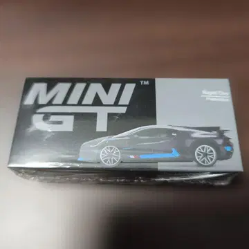 MINI GT 1/64 부가티 디보 프레젠테이션 왼쪽 핸들