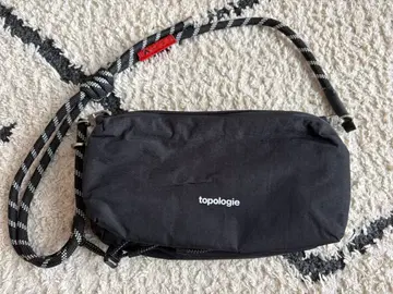 topologie Bottle Sacoche Medium 보틀 사코슈