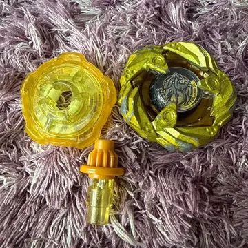 베이블레이드X 레온클로골드, 헬즈사이즈