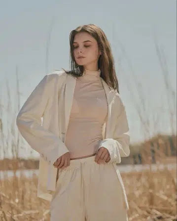 [ 새상품 ] AMATERAS 터틀넥 상의 / 린넨(베이지)