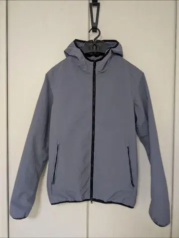 [ 컨디션 최상 ] HERNO 폴리에스테르 나일론 더블 지퍼 후드티