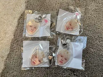 TREASURE 정환 얼굴 아크릴 키링