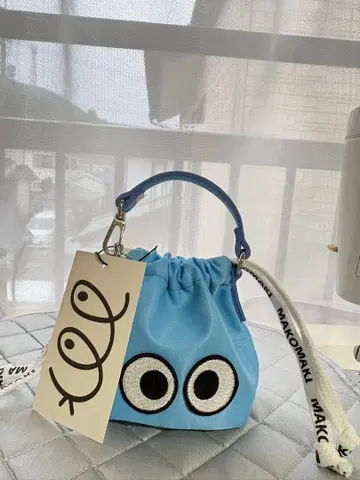 MAKOMAKI 스카이블루 눈 모티브 파우치