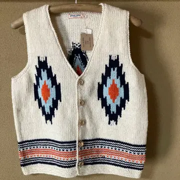 손뜨개질 울 오르테가 무늬 베스트 화이트 S 사이즈