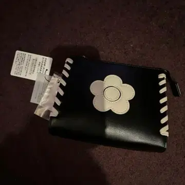 마리콴트 Mary Quant 파우치