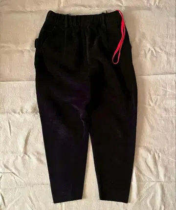 힘카시 오크 코듀로이 팬츠 블랙