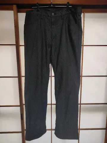 새상품급 JUNMEN 준맨 스트라이프 블랙 팬츠 사이즈 L2