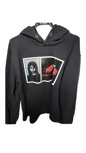 지방시 그래픽 프린트 후드 부착 후드티 블랙